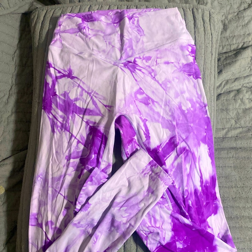 Vitality tie dye leggings size medium
